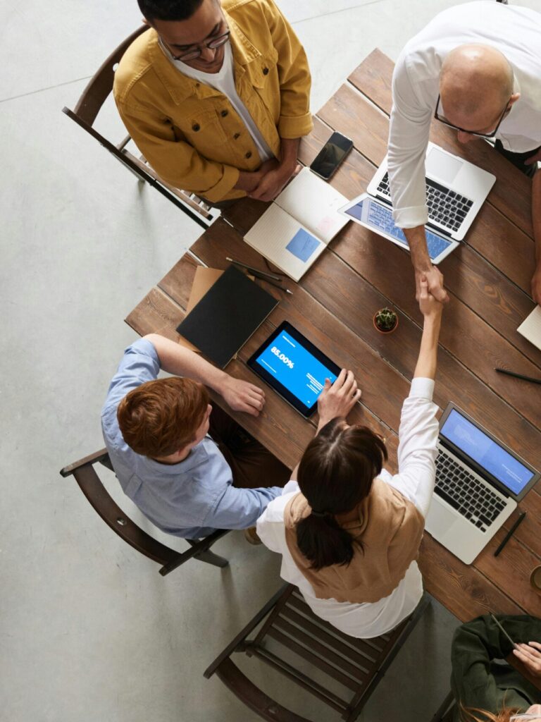 pexels fauxels 3183197